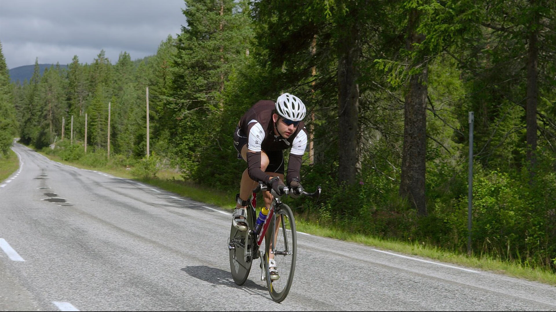 九游互动体验-Chinese Taipei乒乓球队的制胜法宝：灵活战术解析，乒乓台北
